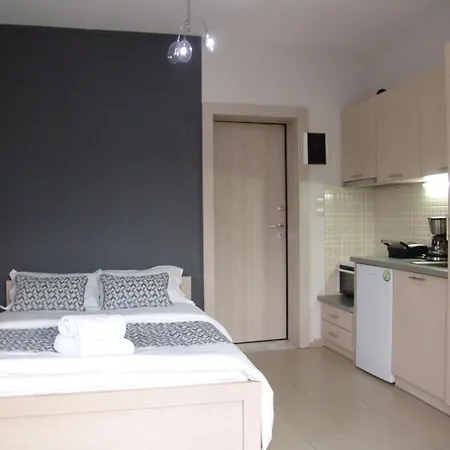 Kapsouli Spuare 2 Apartment Komotini Exterior photo