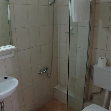 Kapsouli Spuare 2 Apartment Komotini Exterior photo