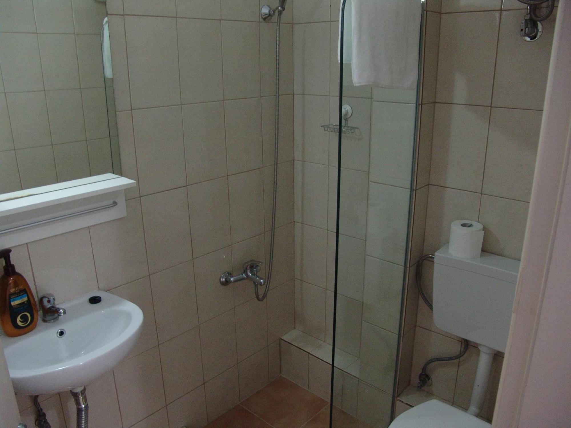 Kapsouli Spuare 2 Apartment Komotini